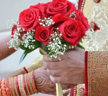 Hand Ties- Rose with Baby Breath