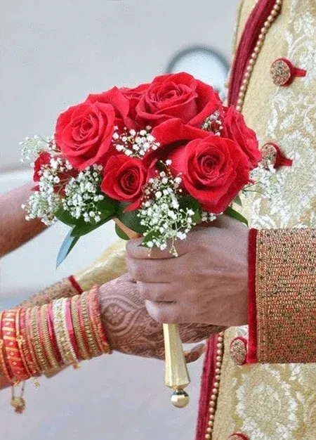 Hand Ties- Rose with Baby Breath